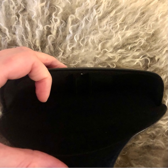 NWOT ⭐️ Ray-Ban Black Replacement Case with Gold Stamp Logo & Snap Close - Picture 8 of 13